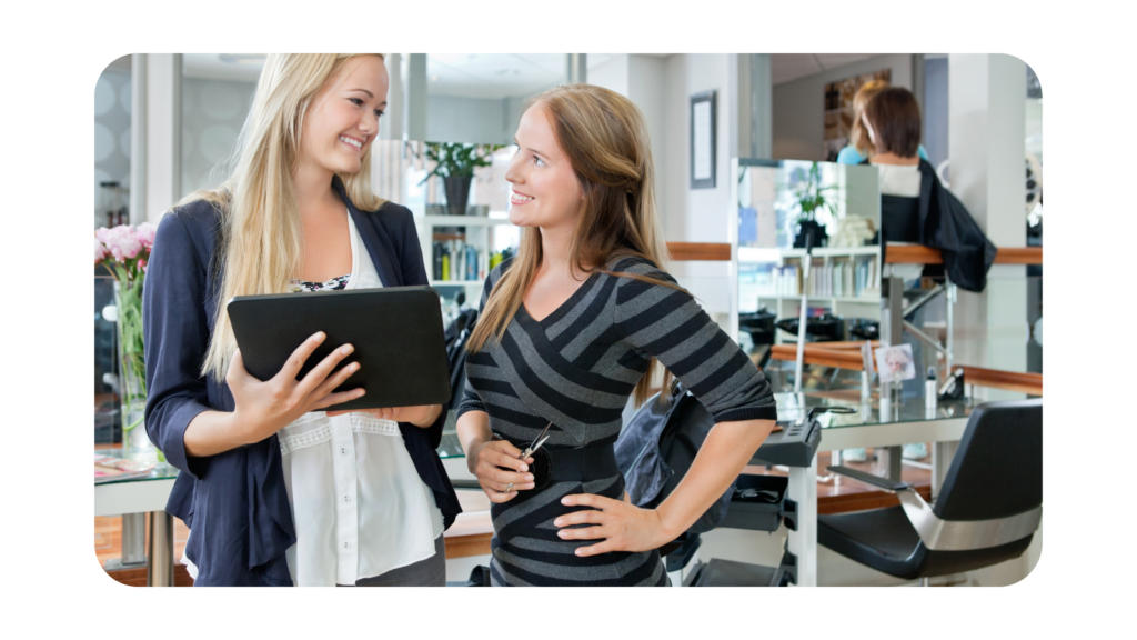 Evaluando interacción con los clientes.