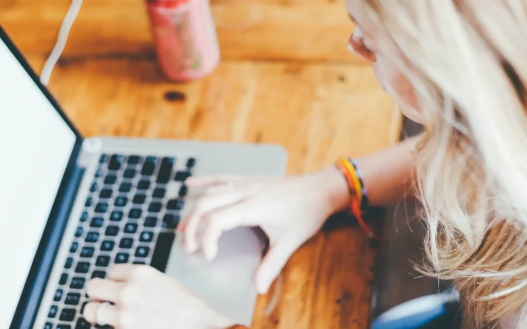 ¿Cómo escribir una introducción a una encuesta? Guía con ejemplos